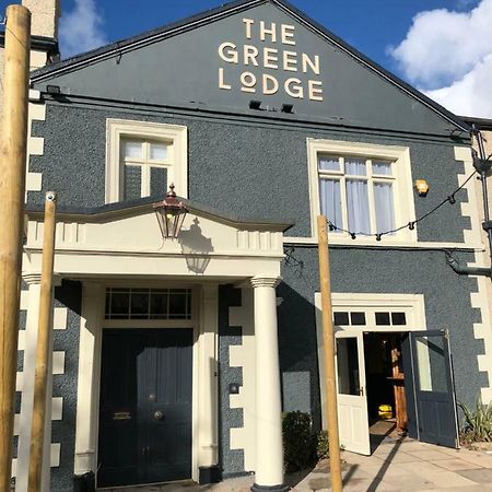 Green Lodge, Wirral By Marston'S Inns 霍伊莱克 外观 照片