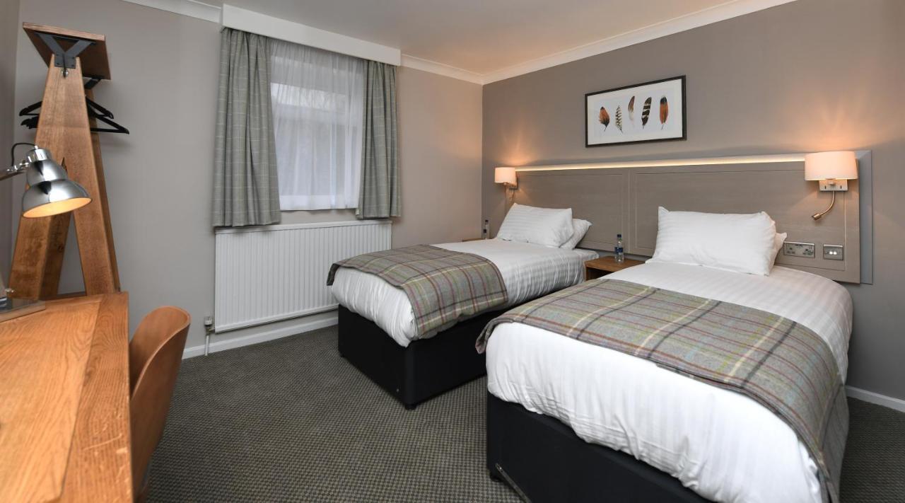 Green Lodge, Wirral By Marston'S Inns 霍伊莱克 外观 照片